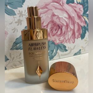 NEW AIRBRUSH FLAWLESS FOUNDATION
5 NEUTRAL